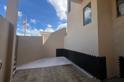Lindo sobrado para venda em São Lourenço MG