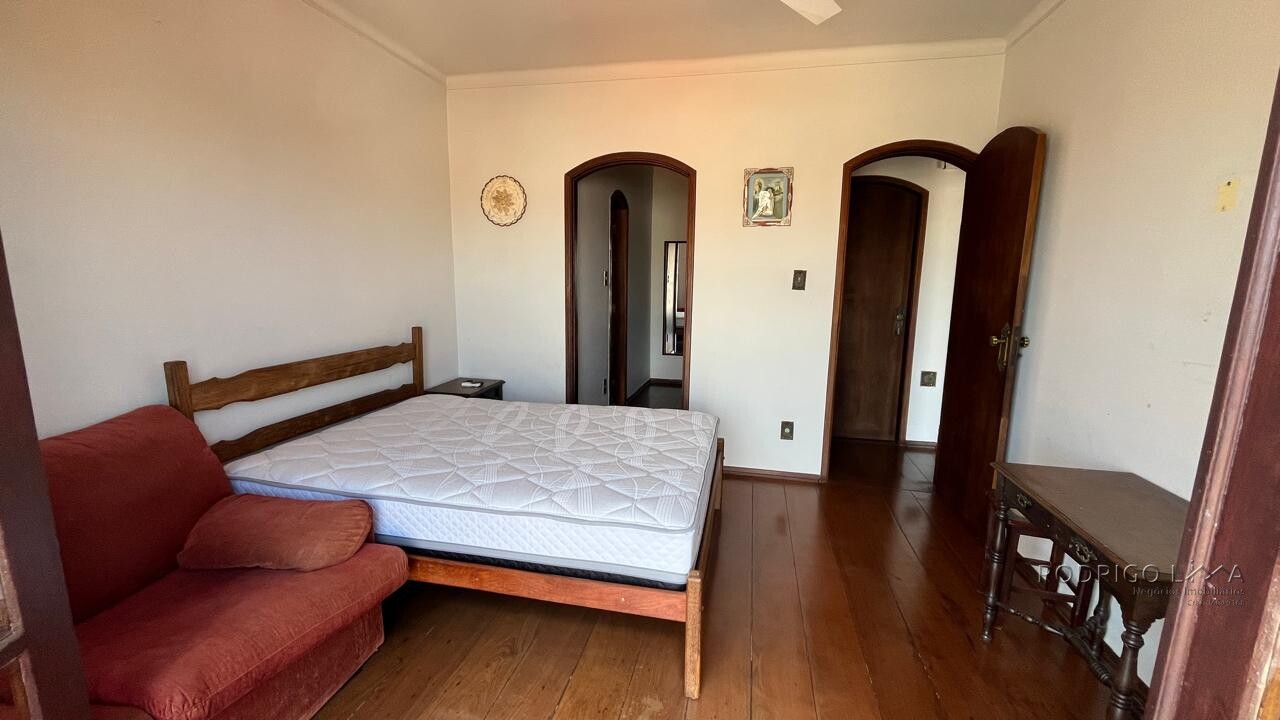 Casa de alto padrão para venda em São Lourenço MG