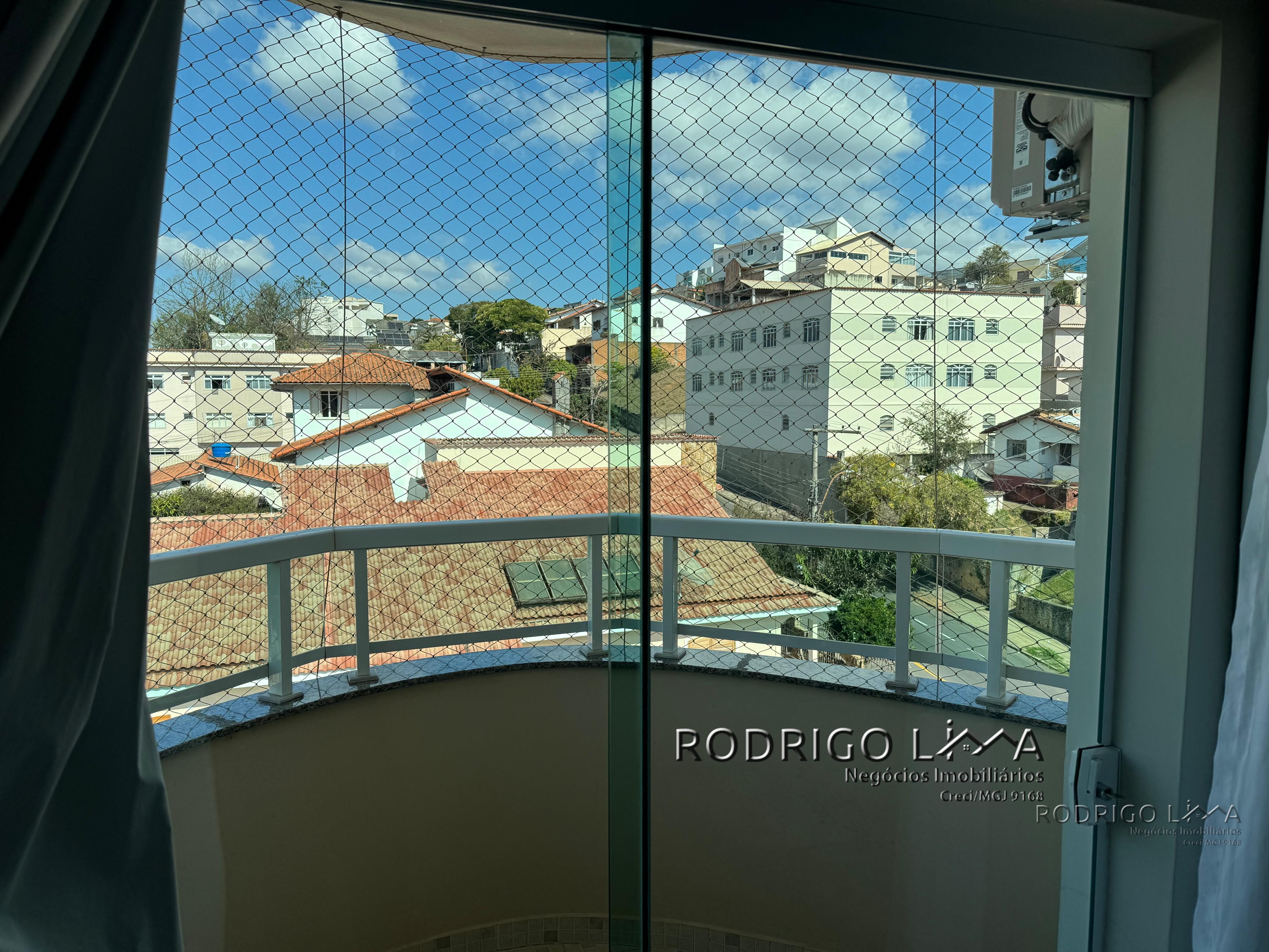 Cobertura para venda em São Lourenço MG