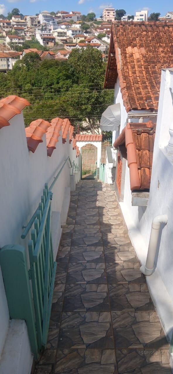 Casa para venda em São Lourenço MG