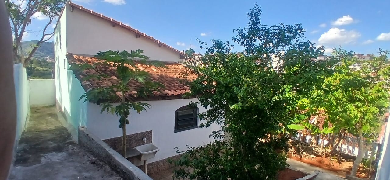 Casa para venda em São Lourenço MG